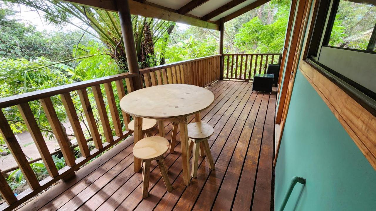 Cabanas Manuto Hanga Roa Exterior foto