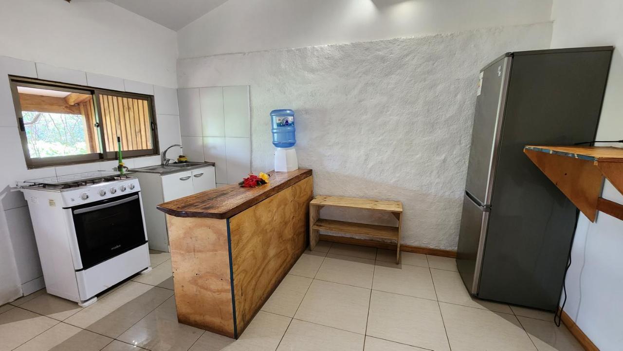 Cabanas Manuto Hanga Roa Exterior foto