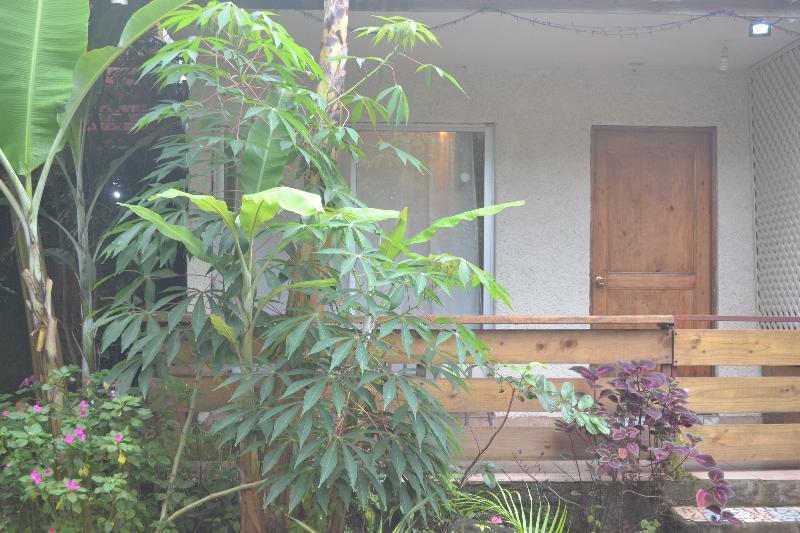 Cabanas Manuto Hanga Roa Exterior foto